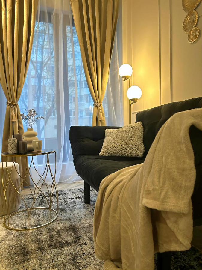 Ferienwohnung Luxury Mansion Bukarest Exterior foto